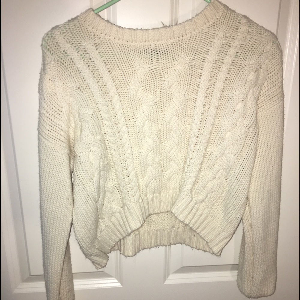 Crop too sweater